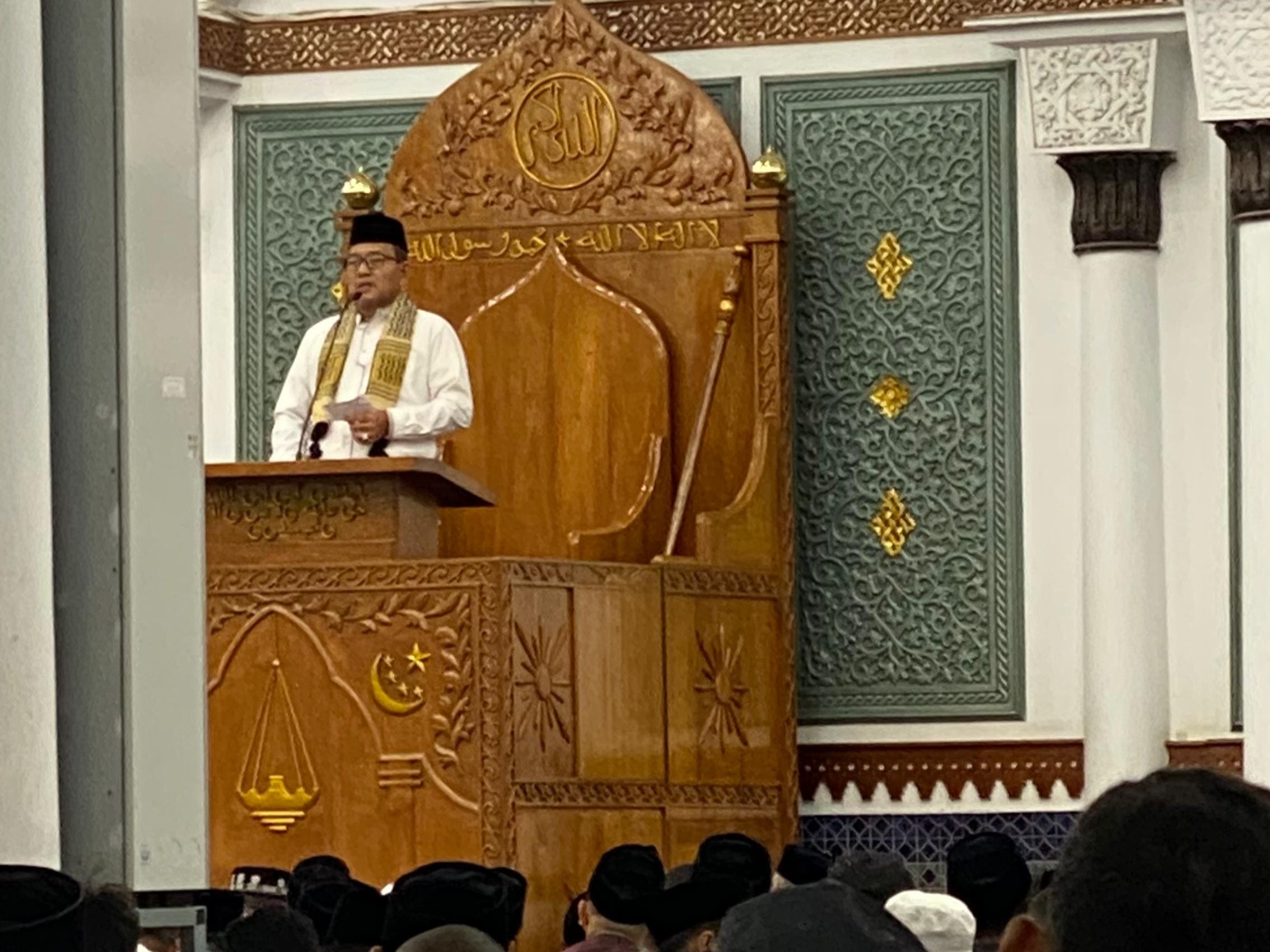 Tarawih di Baiturrahman, Kakanwil Kemenag Aceh Ajak Kita Gapai Tujuan Puasa