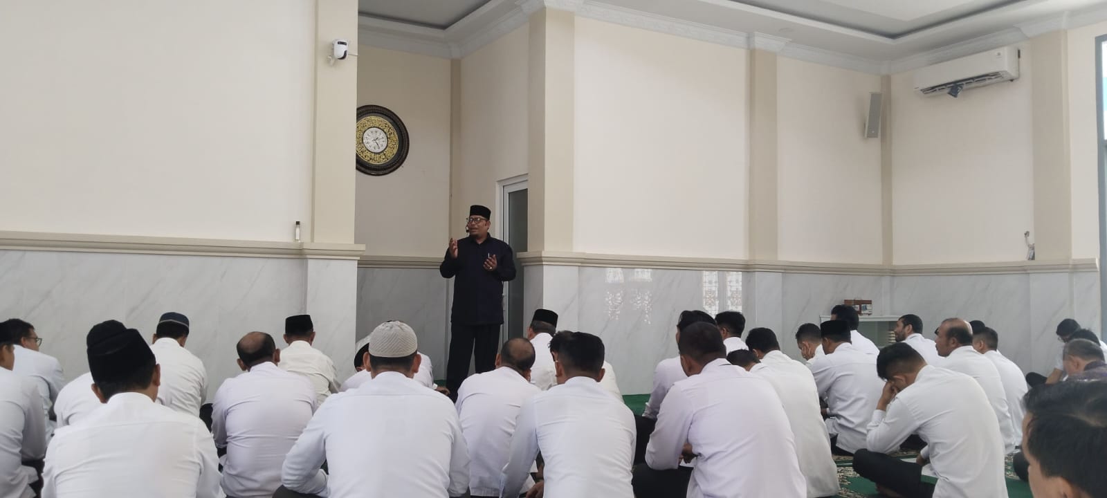 Taushiah di Kanwil, Prof Syahbuddin: Sabar dulu Jangan Banyak Mengeluh