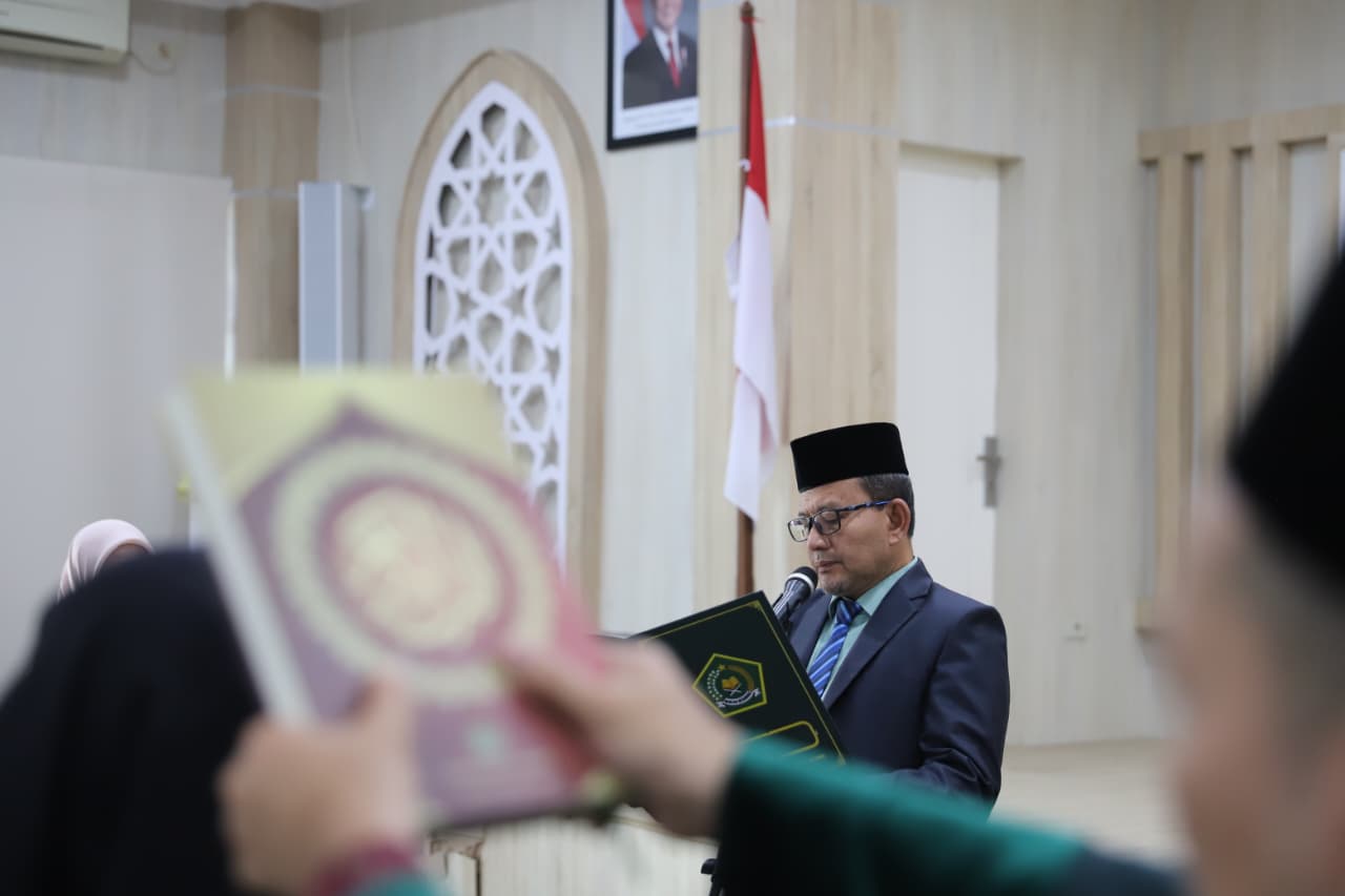 Kakanwil Kemenag Aceh Lantik 6 Pejabat