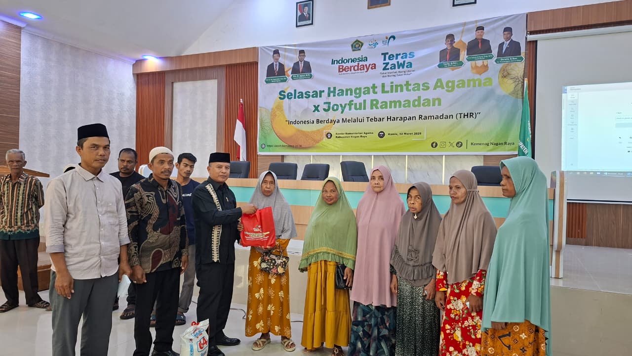 Kemenag Nagan Raya Tebar 200 Paket THR