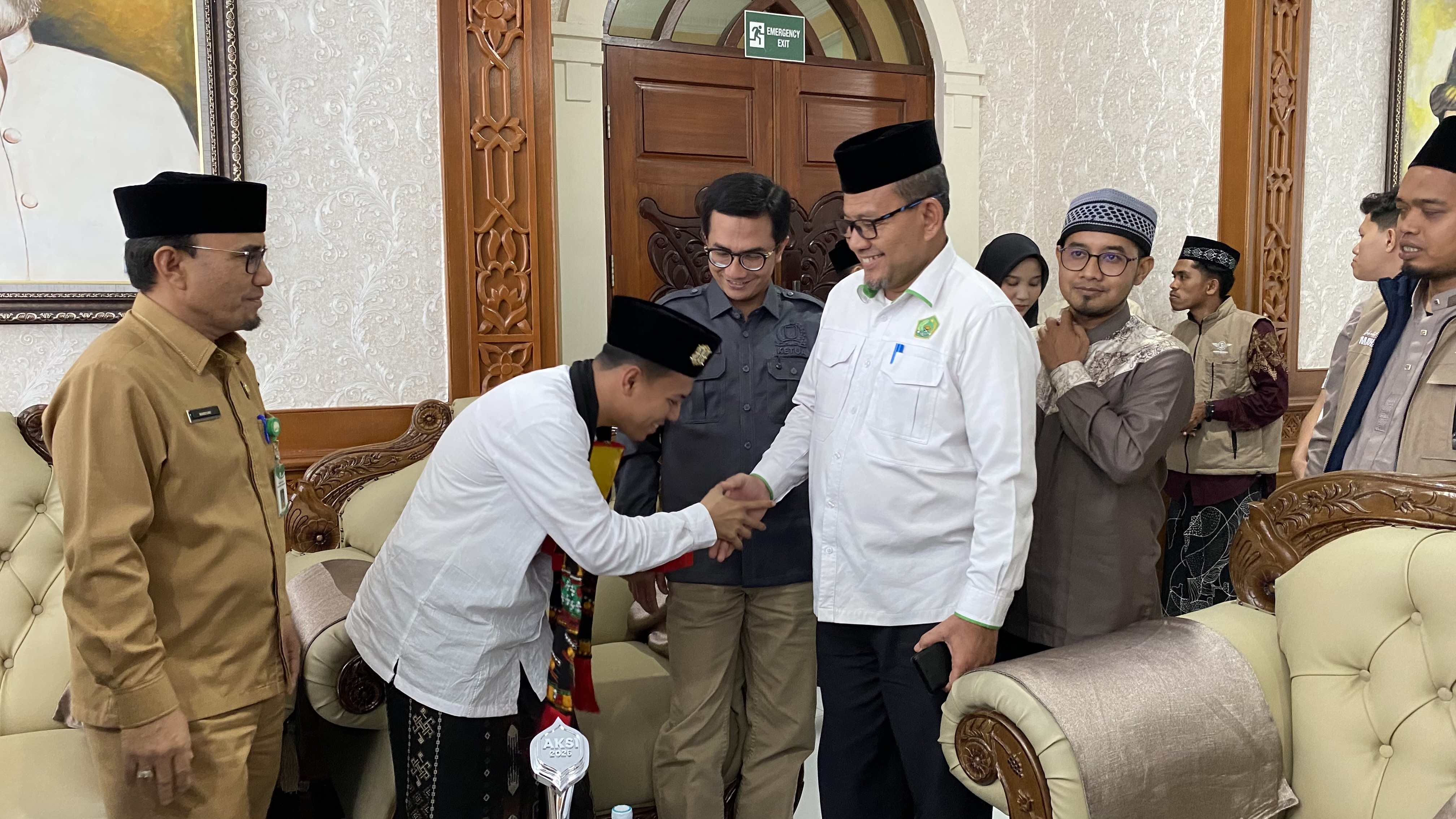 Kakanwil Kemenag Aceh Sambut Hangat Kepulangan Juara 1 AKSI Indosiar 2026, Tgk Habibi An Nawawi