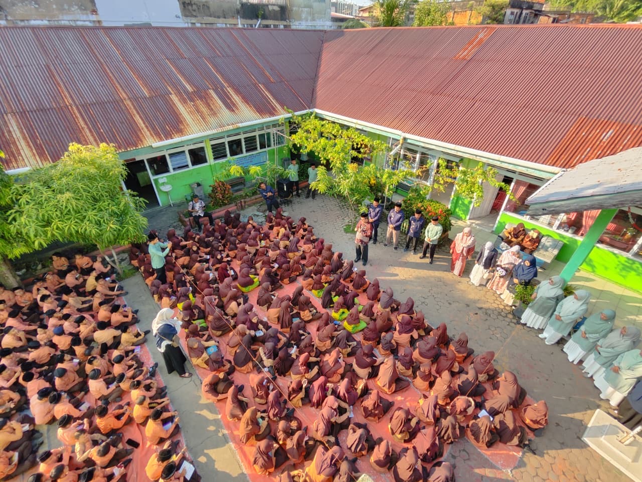 Kakanwil Kemenag Aceh Pantau Program LIMIT di MIN 14 Tapaktuan