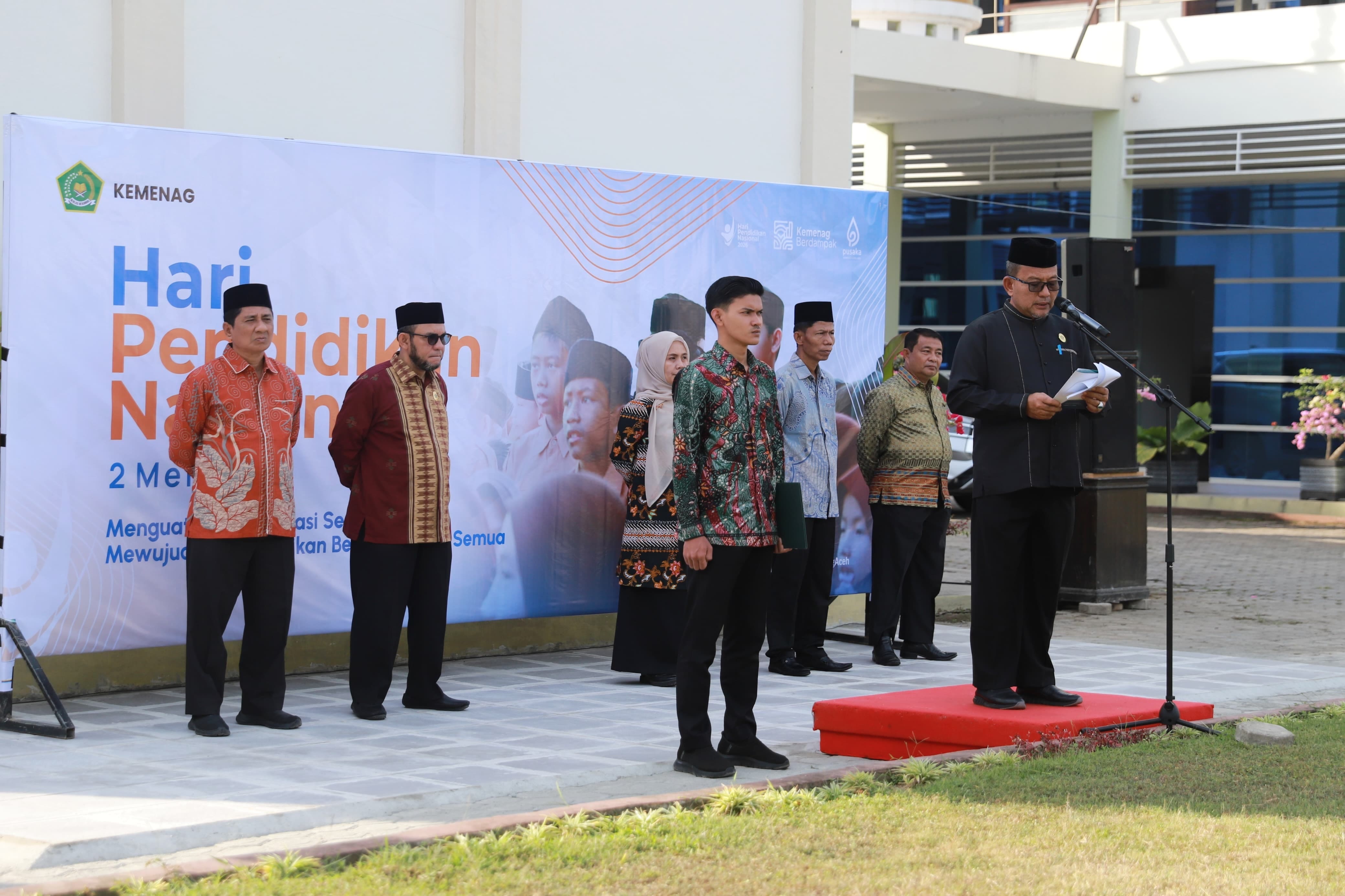 Kakanwil Kemenag Aceh Sampaikan Amanat Mendikdasmen