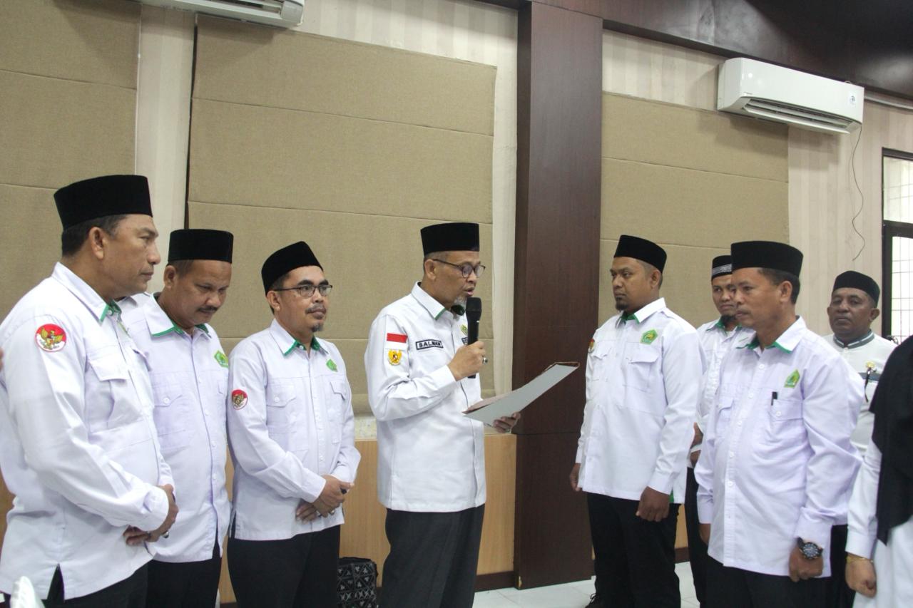 Lantik Pengurus MGMP MA Banda Aceh, Salman Tekankan Spirit Keguruan dan Inovasi