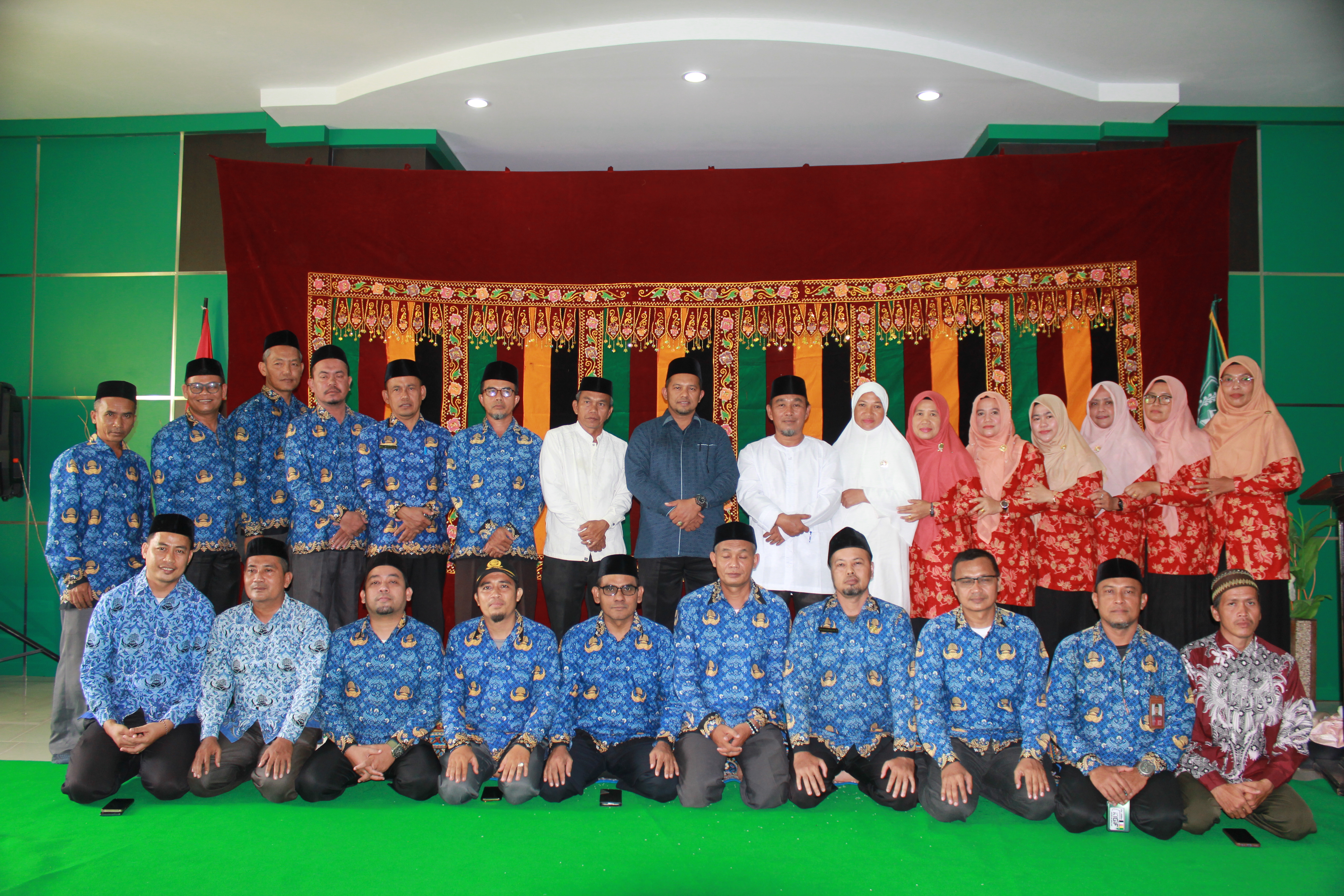 Kemenag Subulussalam Gelar Pelepasan dan Peusijuk Jemaah Haji