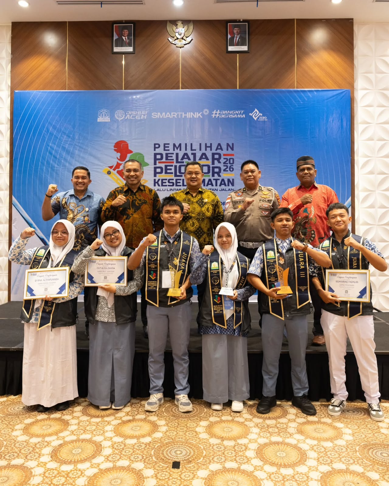 Kanwil Kemenag Aceh Serahkan Tropi, Sukseskan Pemilihan Pelajar Pelopor Keselamatan LLAJ Aceh 2026