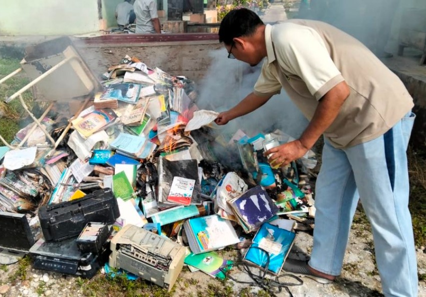 Wujudkan Tertib Administrasi BMN, MAN Aceh Singkil Lakukan Pemusnahan Aset karena Sebab Lain