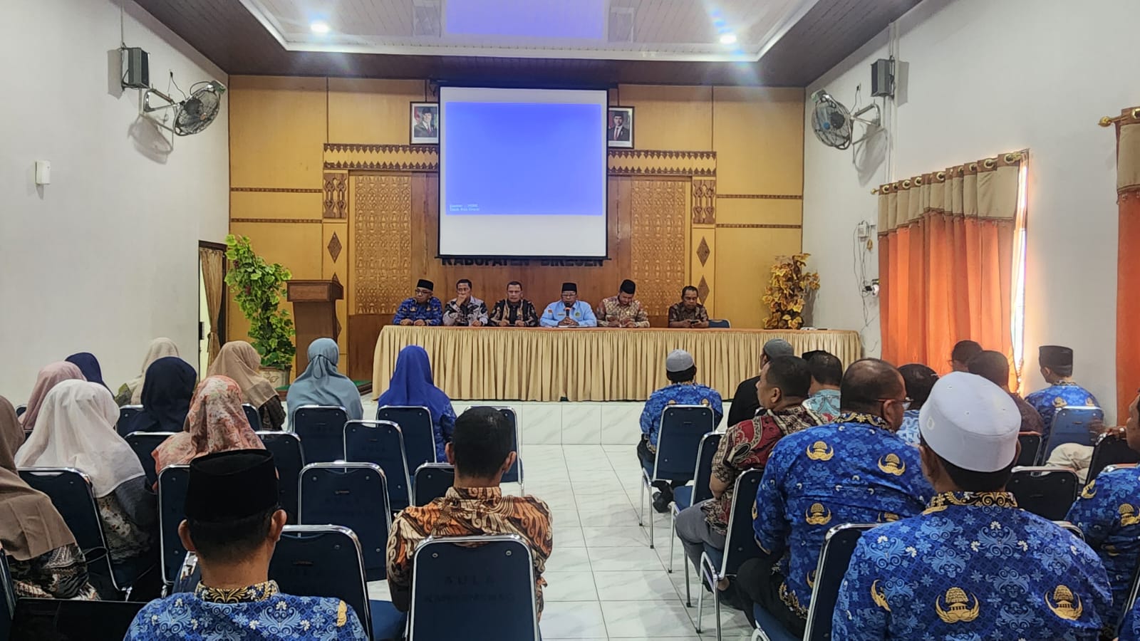 Kemenag Bireuen Gelar Rapat Evaluasi Kesiapan PEKPPP