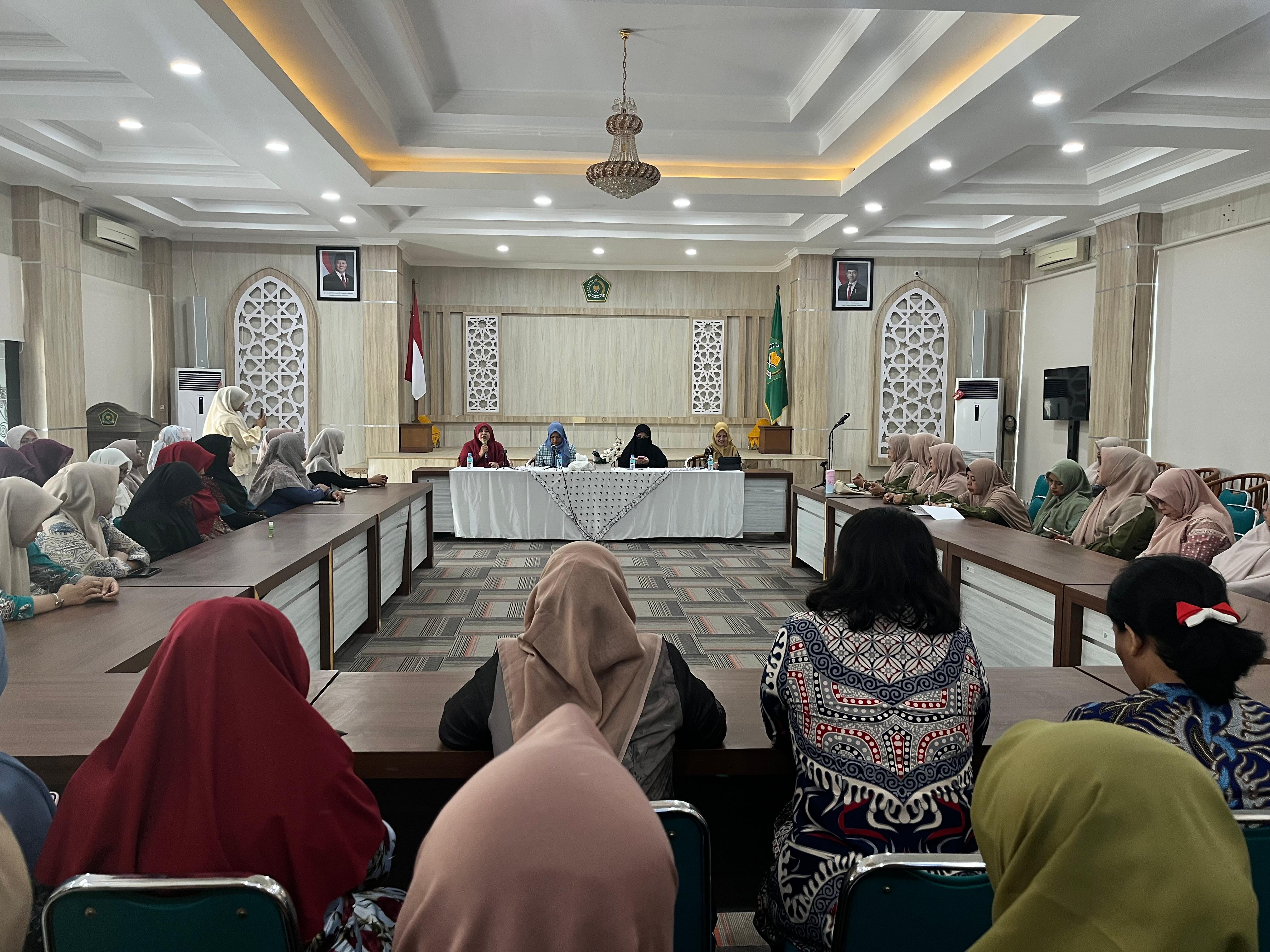 DWP Kemenag Aceh Gelar Beauty Class Bertema Sehat, Cantik, dan Percaya Diri