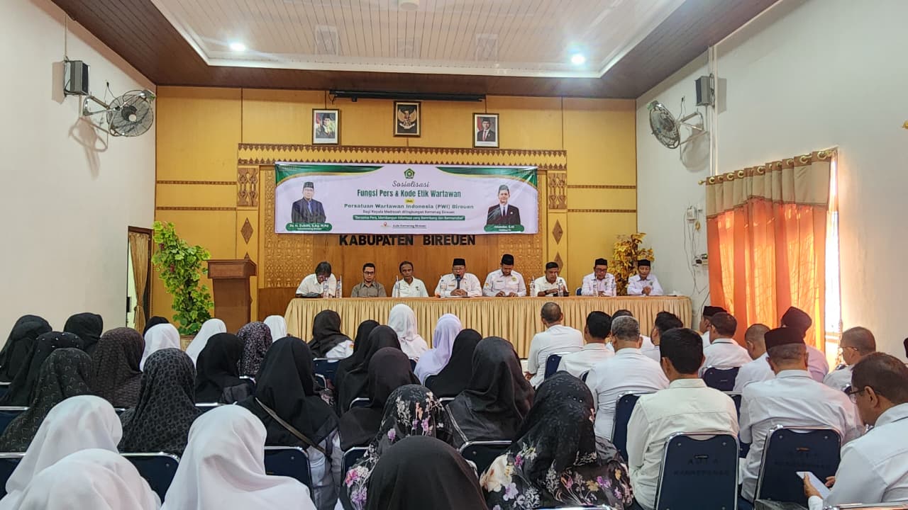 Sinergi Kemenag Bireuen, PWI, dan AJI Perkuat Pemahaman Kepala Madrasah tentang Dunia Pers