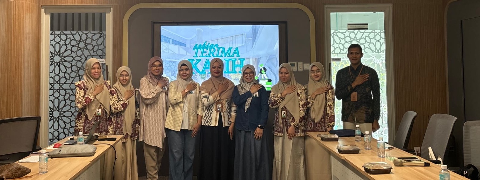 Tingkatkan Kualitas Layanan Publik, Tim PTSP Kanwil Kemenag Aceh Benchmarking ke BSI Landmark