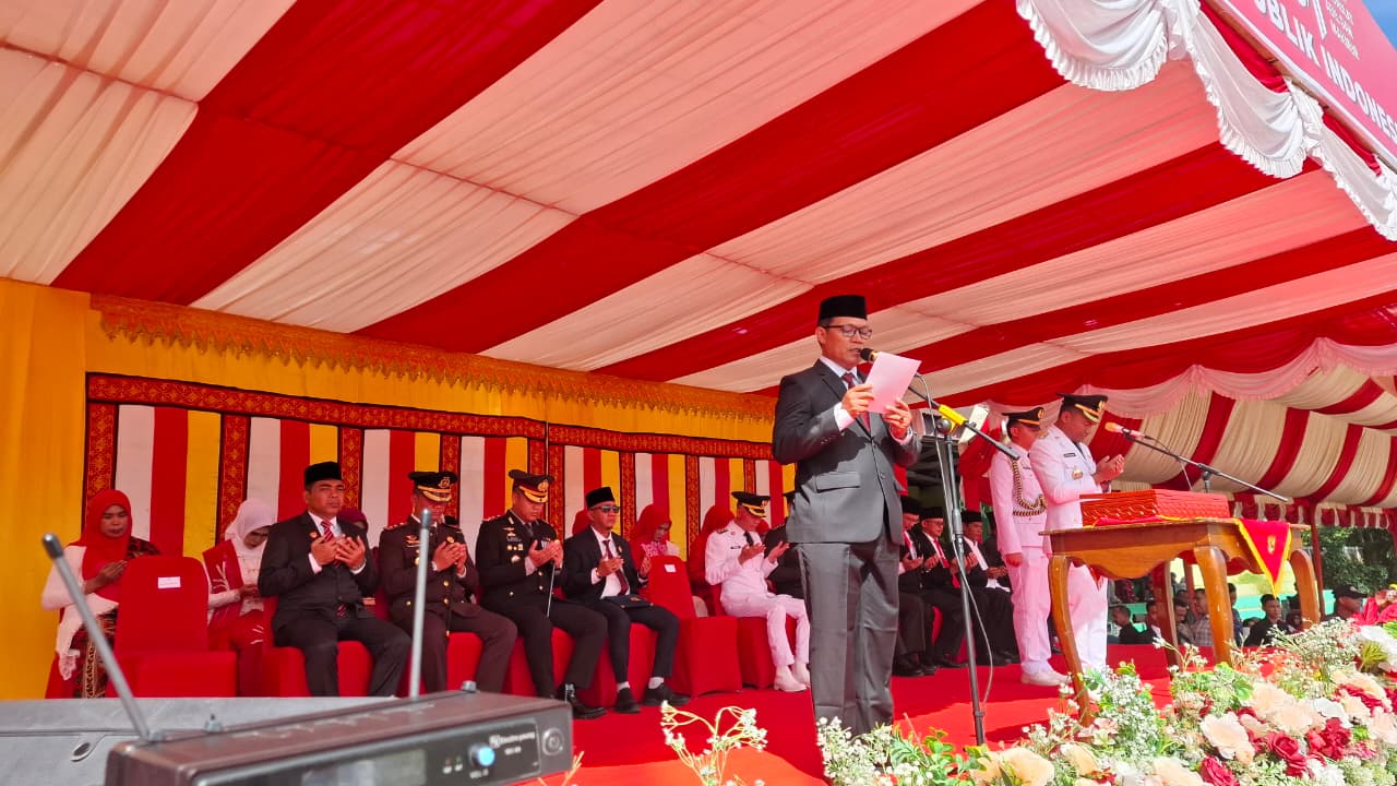 Pimpin Doa HUT ke-81 RI, Kakankemenag Abdya Serukan Kepedulian untuk Korban Bencana