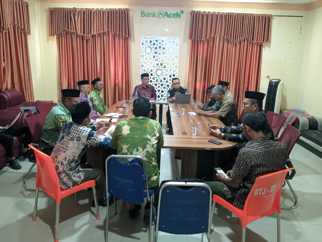 Perkuat Sinergi dan Kinerja Jajaran, Kemenag Aceh Tenggara Gelar Rapat Koordinasi dan Evaluasi