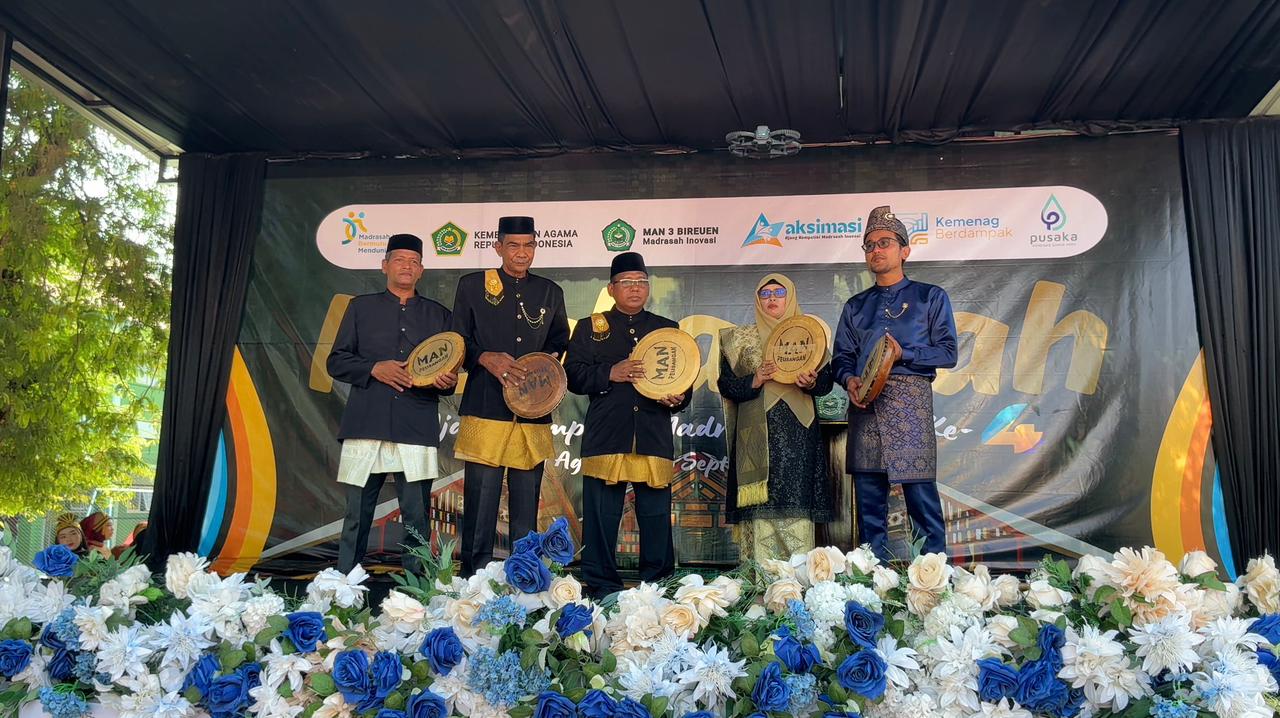 AKSIMASI ke-4 MAN 3 Bireuen, Kankemenag Bireun Dorong dan Apresiasi Siswa Tampilkan Prestasi Inovasi