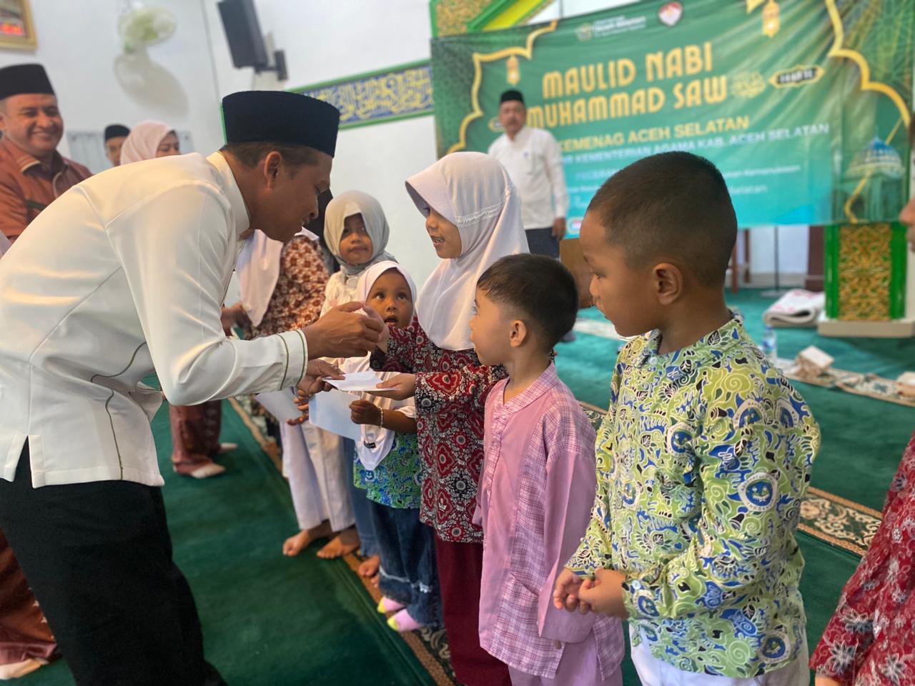 Sinergi DWP Kemenag Aceh Selatan, Gelar Maulid Nabi dan Santuni Anak Yatim
