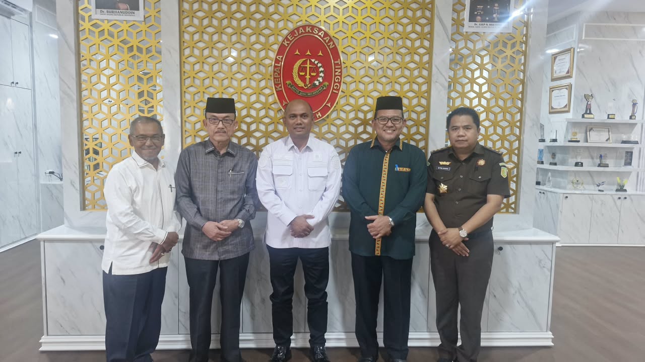 Bahas Dinamika Keagamaan, Kakanwil Kemenag Aceh Hadiri Rakor Tim PAKEM