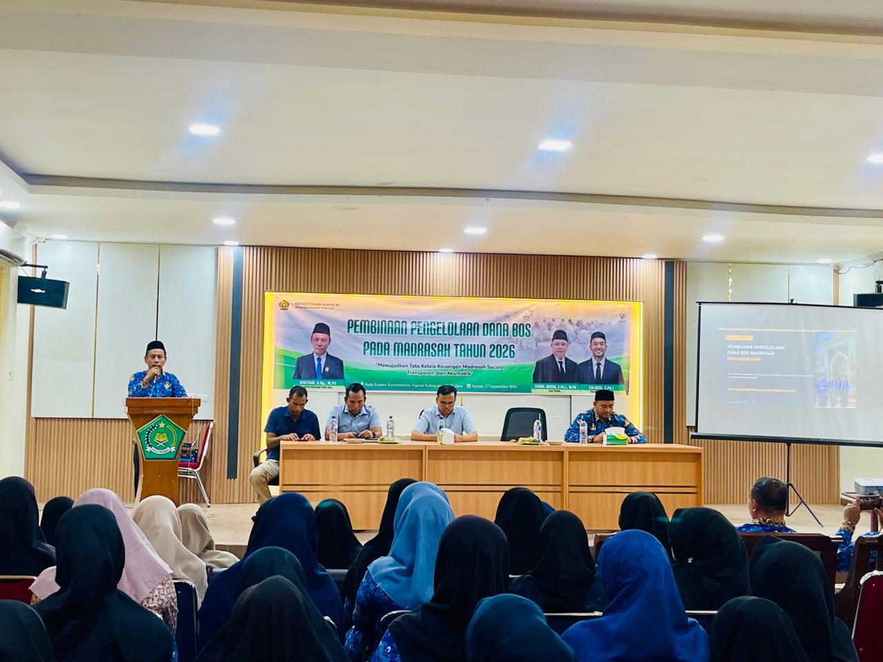 Cegah Korupsi, Kemenag Pidie Jaya Bina Pengelola Dana BOS