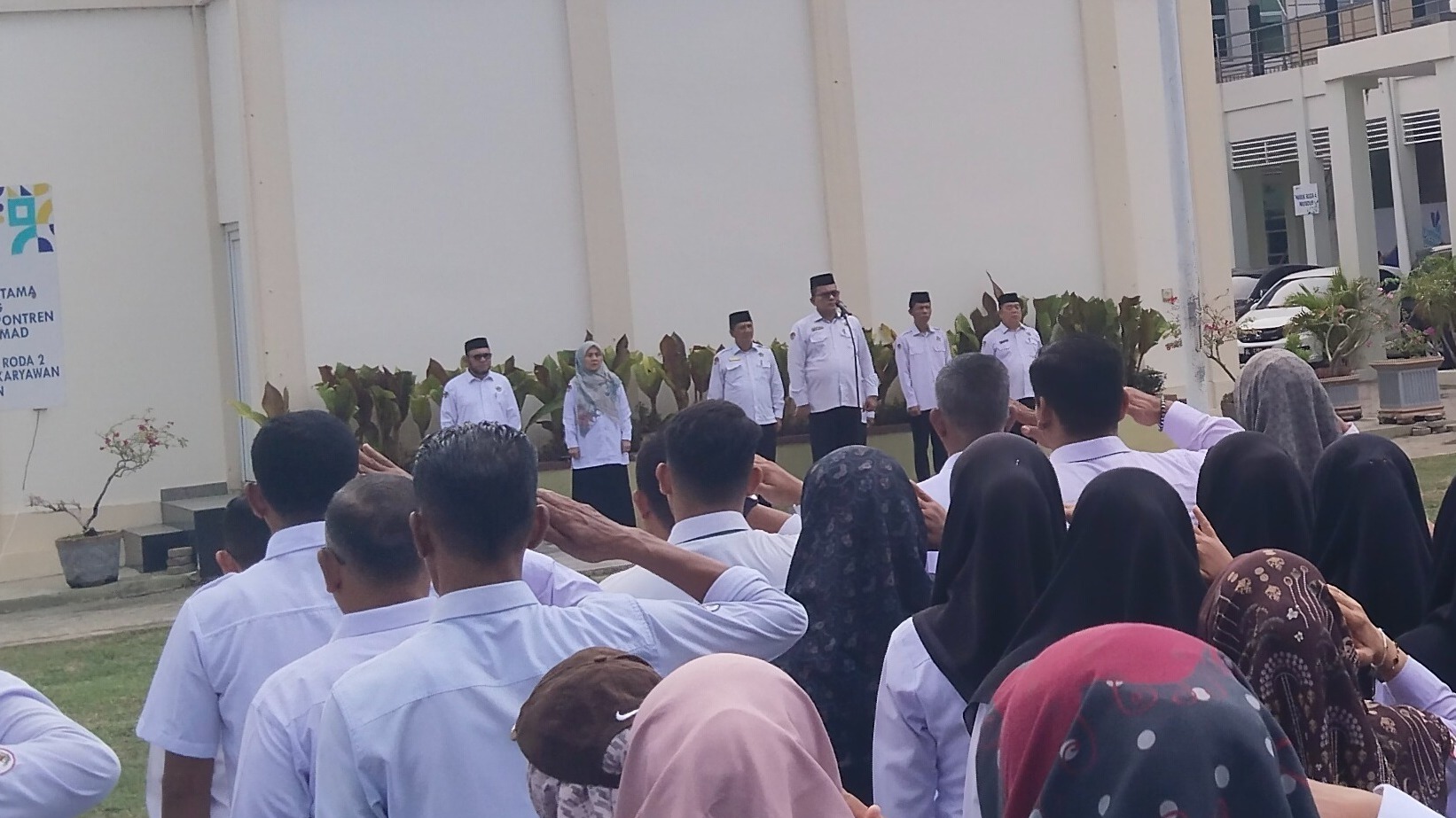 Kakanwil Azhari: Selamat kepada Juara IV MTQN, Terima Kasih atas Kerja Sama untuk Sejumlah Prestasi