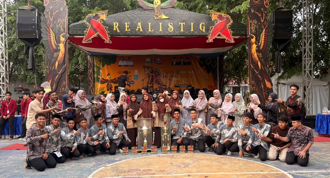 MA Insan Qurani Borong Dua Gelar Juara Umum di REALISTIG 2026; Kategori STIQ 5 Kali Berturut-turut