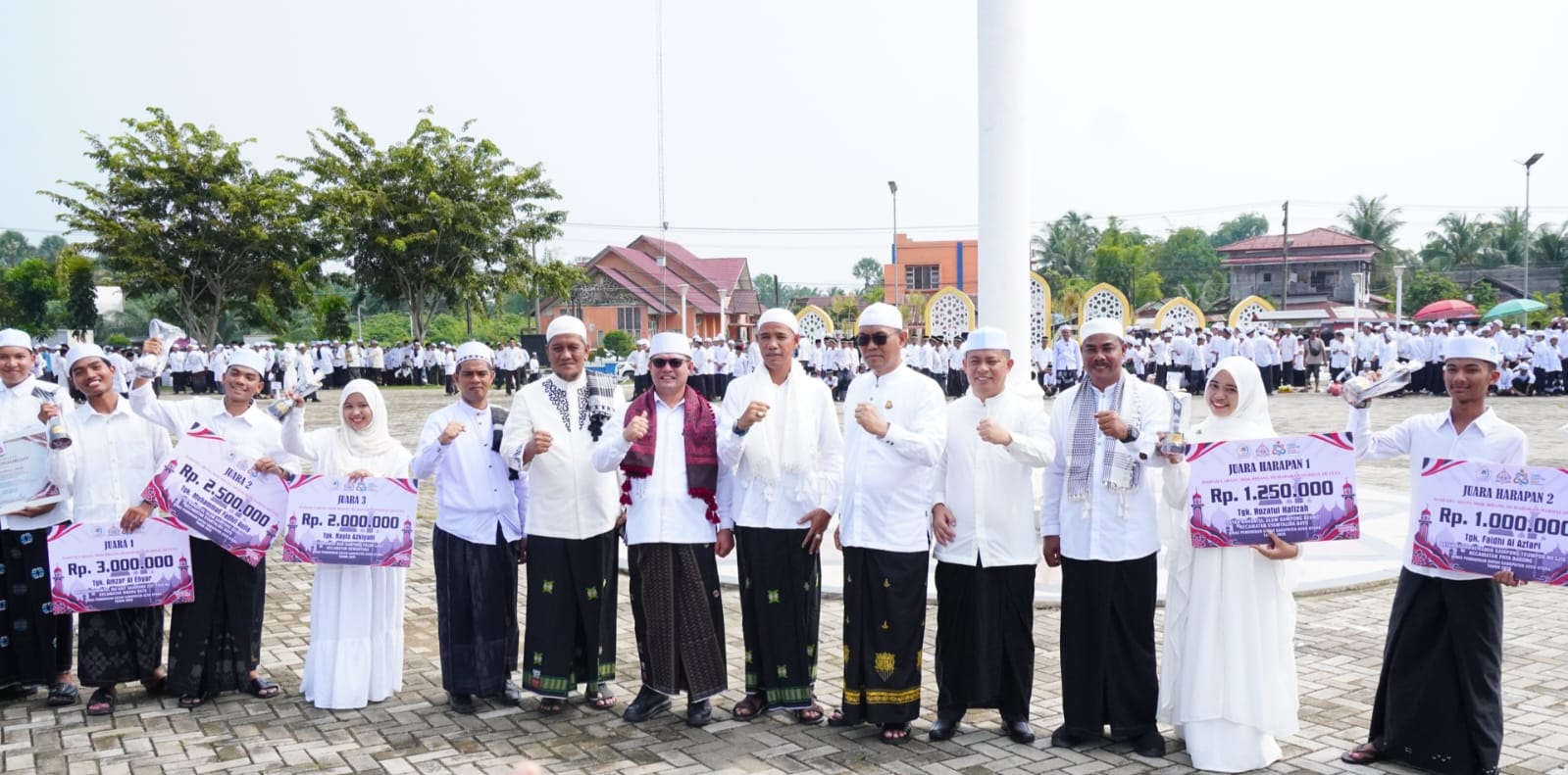 Kemenag Aceh Utara Dan Pemkab Aceh Utara Bersinergi, Gelar Hari Santri Di Lapangan Kantor Bupati