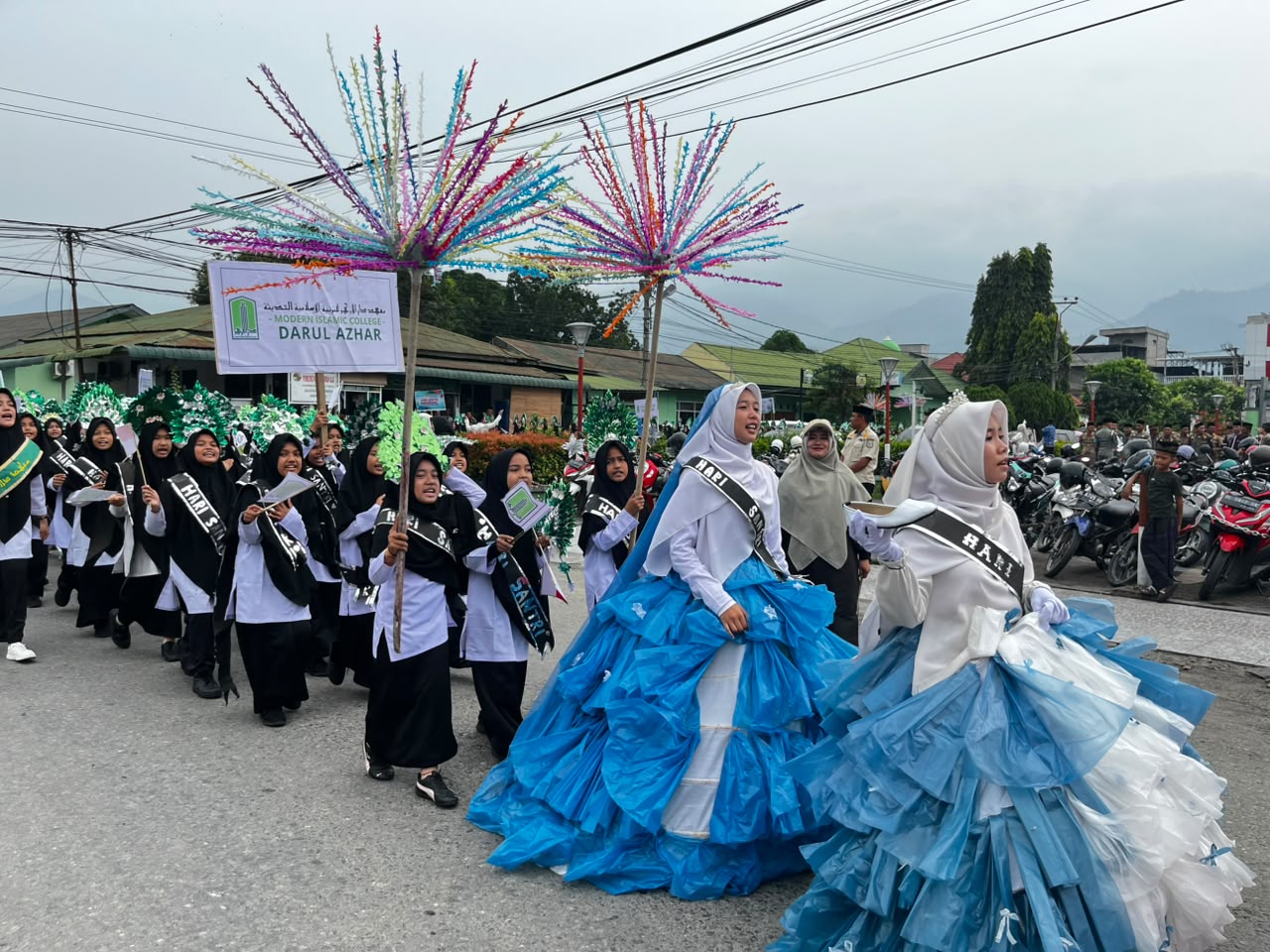 Ribuan Santri Ikuti Karnaval, Semarak Hari Santri Nasional 2026 Menggema di Aceh Tenggara