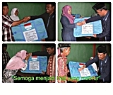 Kakankemenag Menyerahkan Perlengkapan CJH