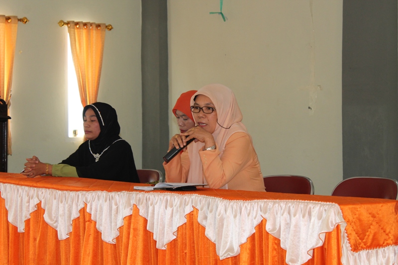 LEPAS SAMBUT KETUA DARMA WANITA PERSATUAN KEMENTERIAN AGAMA KABUPATEN BENER MERIAH TAHUN 2014