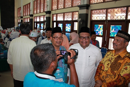 Ketua IPHI/Wakil DPRA Lepas Kloter Pelangi