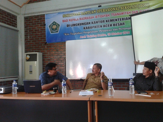 Kemenag Abes Sosialisasikan BOS