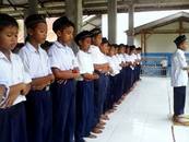Shalat Berjamaah Yes, Tawuran No