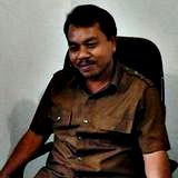 Lebih Besar; Mendidik Siswa untuk Berbagi
