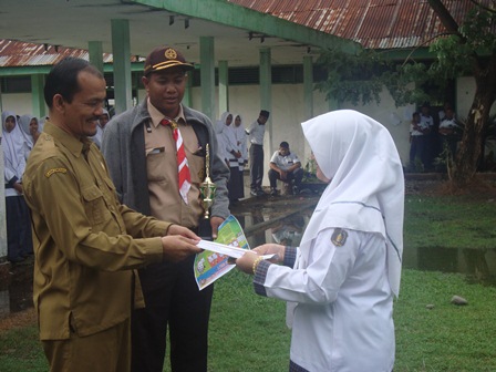 Safika Urrahmi Siswi MAN Sigli 1 Juara II Olimpiade Matematika Se-Aceh