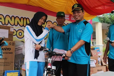 MTsN Model Gelar Ekspo dan Lomba, Juara Raih Sepeda