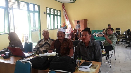 MTsN Singkil Adakan Peningkatan Kompetensi Guru dan Pendampingan Implementasi K13