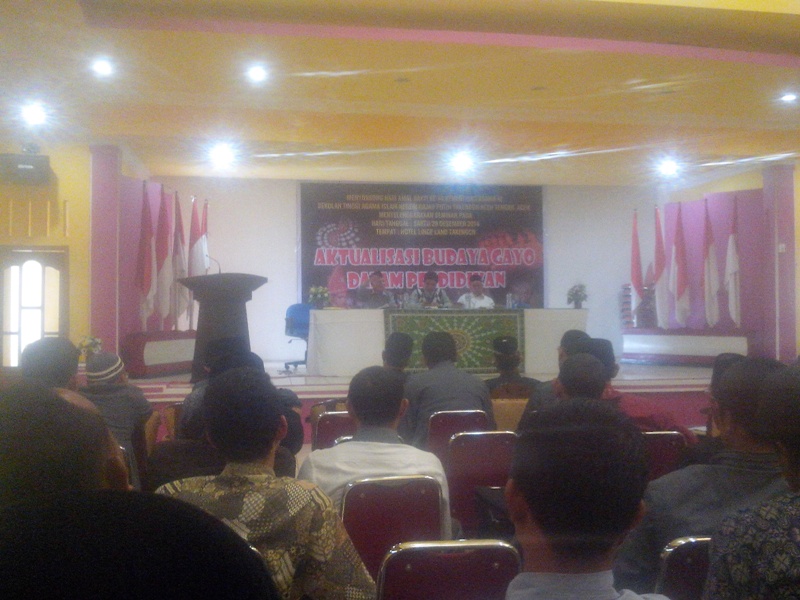 Kepala MAN, Mahdi, S.Ag, MA Hadiri Seminar Budaya