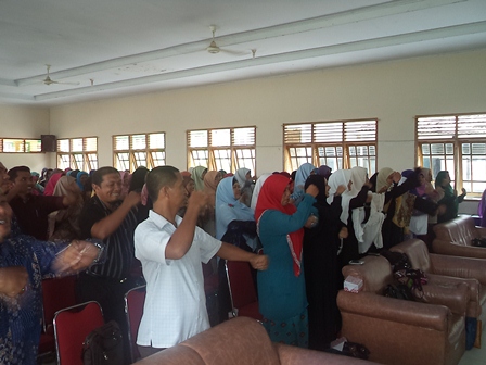 MAN Sigli 1 dan Salimah Pidie Sponsor Training Interaktif