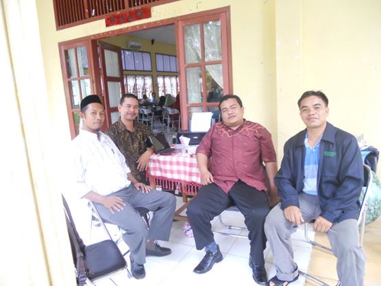 Kasi PAI Kankemenag Aceh Besar Bahas Try Out USBN PAI 2015 dengan Pengurus KKG dan MGMP PAI