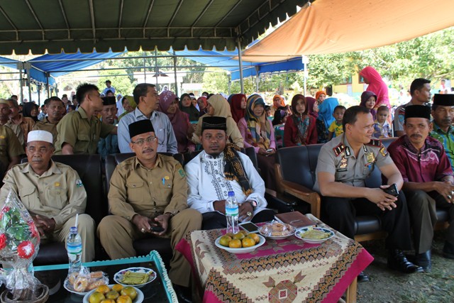 Kepala Kankemenag Bireuen Hadiri Maulid di Makmur