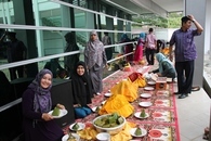 Maulid, Kanwil bak Restoran