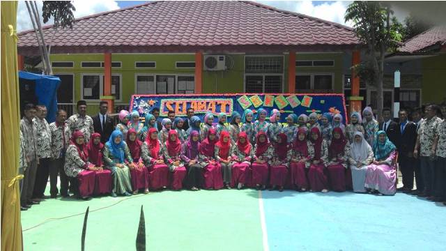 Adihar SPdI MA: Selamat Jalan Anakku Kelas XII 