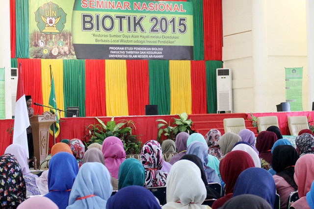 UIN Gelar Seminar Nasional Biotik 2015