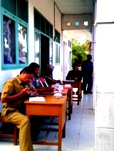 Kakankemenag Abdya Tinjau Pelaksanaan UN Tingkat MI