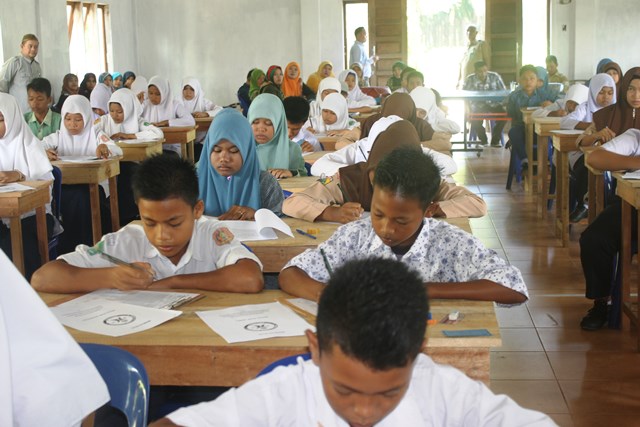 Guru Sertifikasi Wajib Bina Siswa yang Ikut Olimpiade