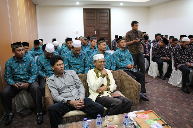 Jangan Ada KUA yang tak Dikenal Camat