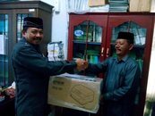 Kasi Bimas Kankemenag Aceh Utara Salurkan Printer SIMKAH EPSON PLQ 20