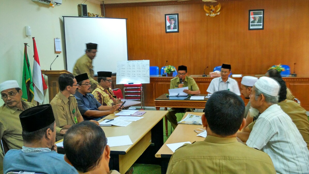 Kemenag Aceh Barat Laksanakan Rapat Penentuan Zakat Fitrah 2015
