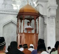 Kakanwil Khatib Jum'at di Masjid Agung Babussalam