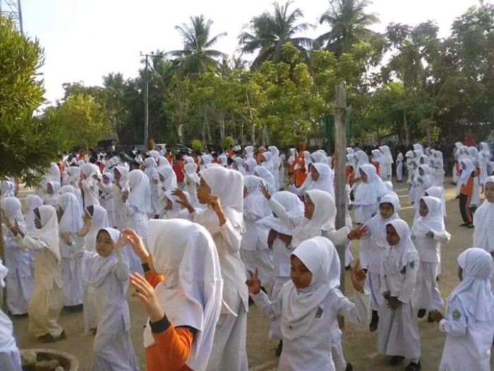 DI MIN 2 Atim Rutin Laksanakan Senam Seribu