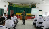 Kakanwil Isi Materi Diklat Penyuluh Non PNS se-Aceh
