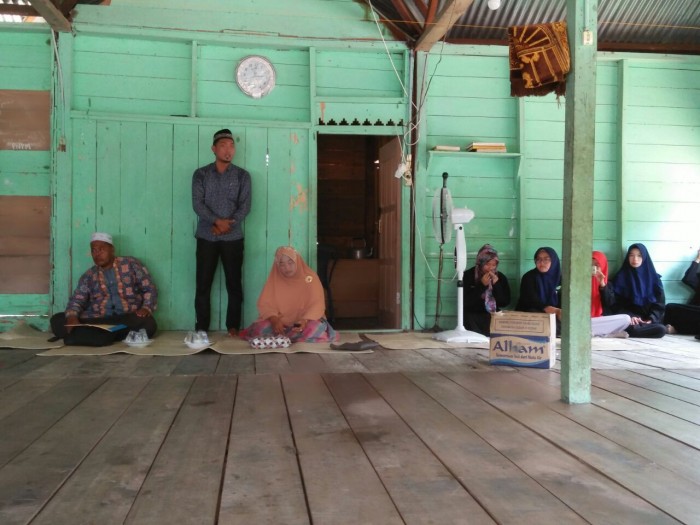PAI Idi Timur sampaikan Keluargga sakinah dan Produk Halal kepada Majelis Taklim